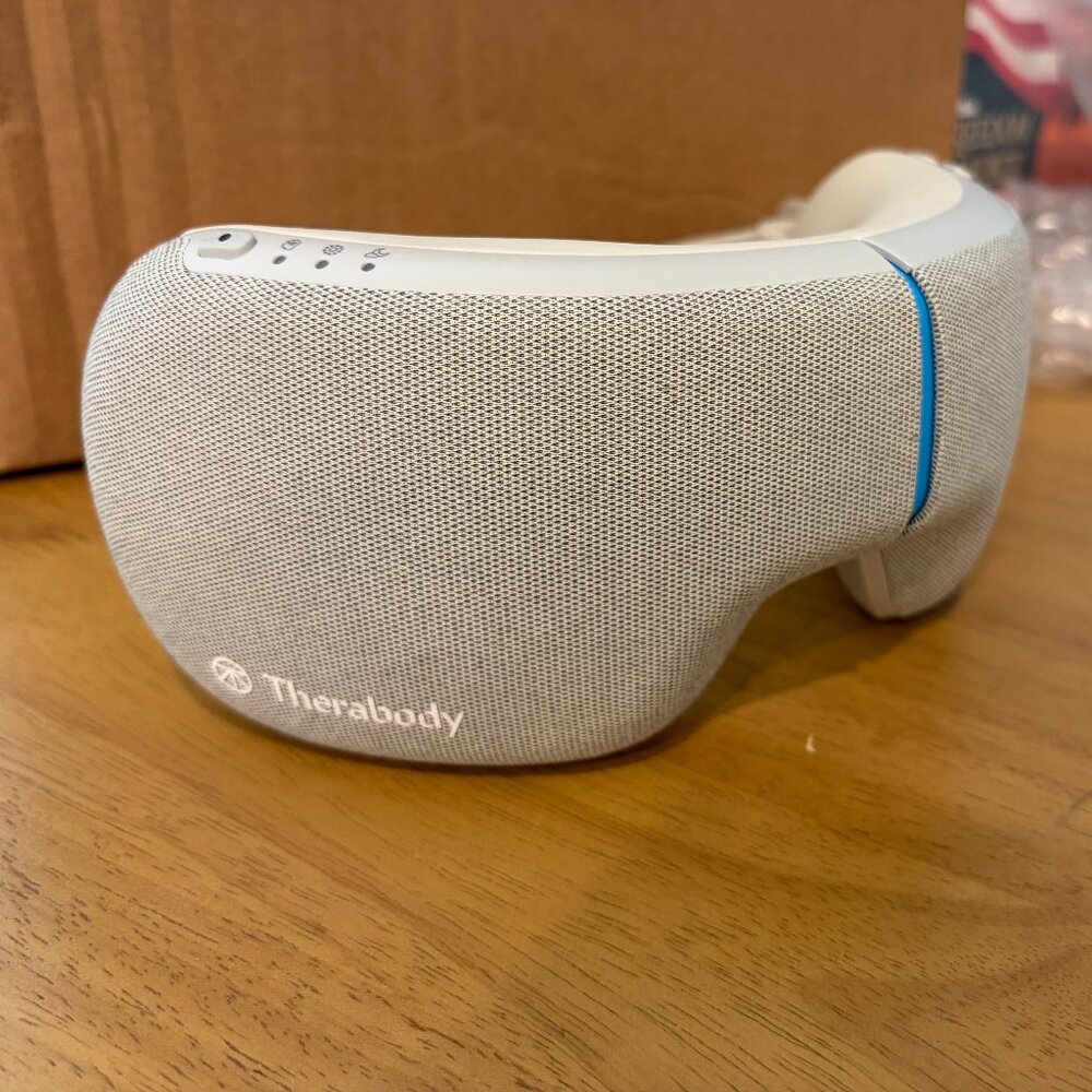 TheraGun Therabody SmartGoggles (1st Gen) Heated Eye Mask, Blackout Sleep, Massa